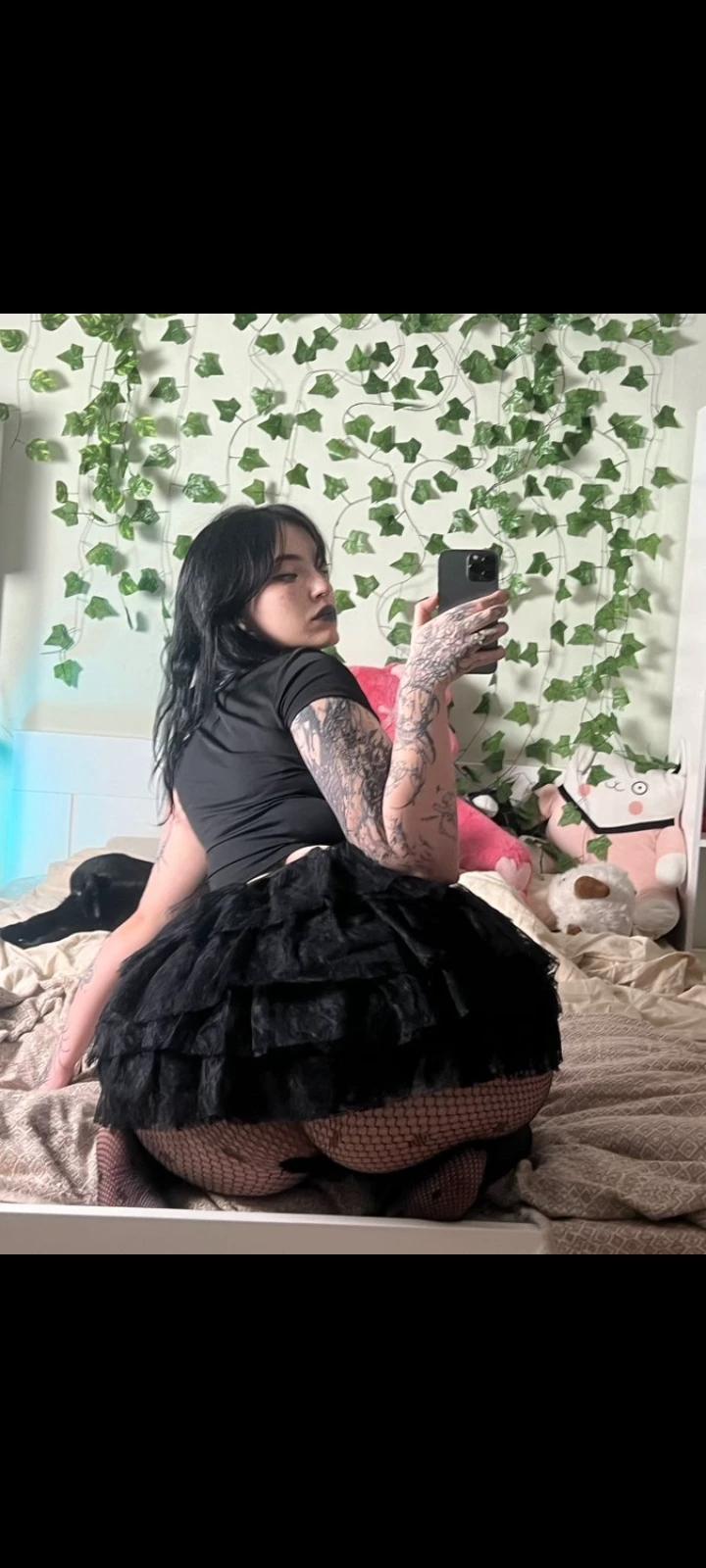 Monica | your goth sister thumbnail