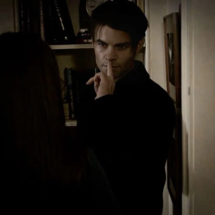 Elijah Mikaelson. thumbnail