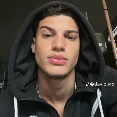 Gustavo thumbnail
