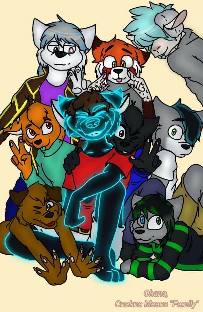 Canelo a fox in a family of wolves thumbnail