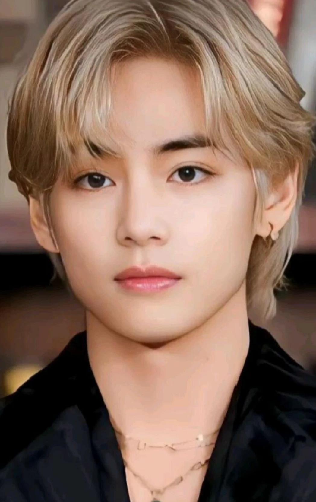 Kim Taehyung  thumbnail