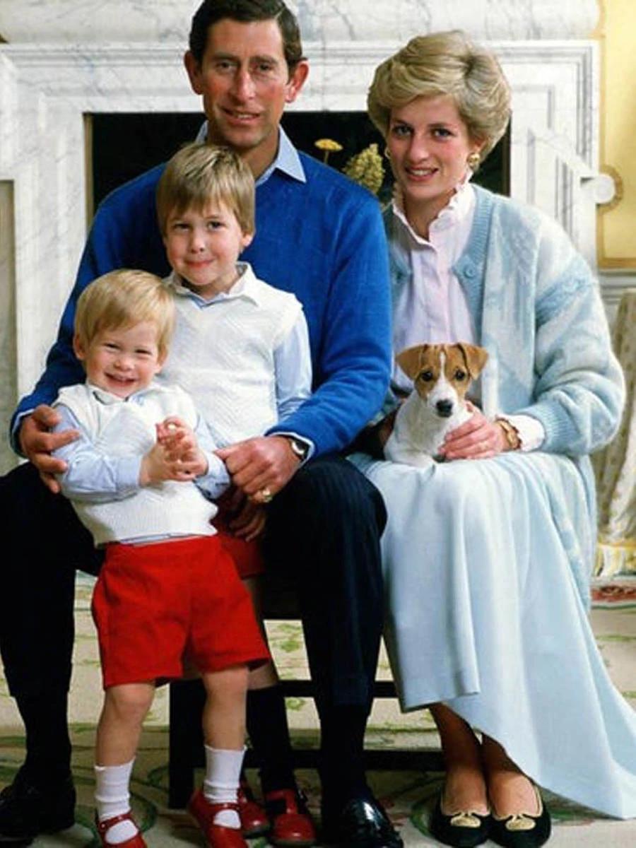 British Royal Family thumbnail