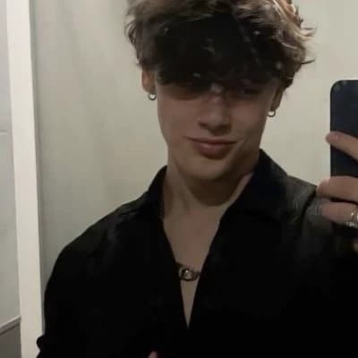 Alex thumbnail