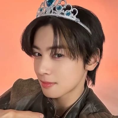Cha Eun-woo thumbnail