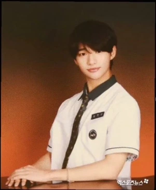 Hyunjin thumbnail