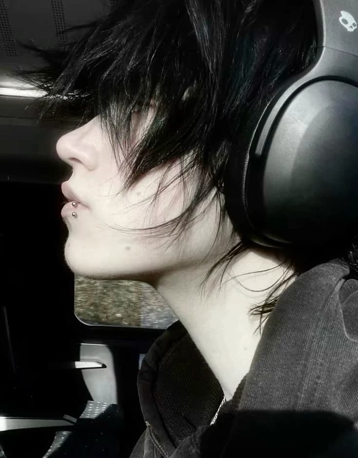 Skyler Skyler  thumbnail