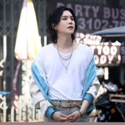 Mín Yoongi thumbnail