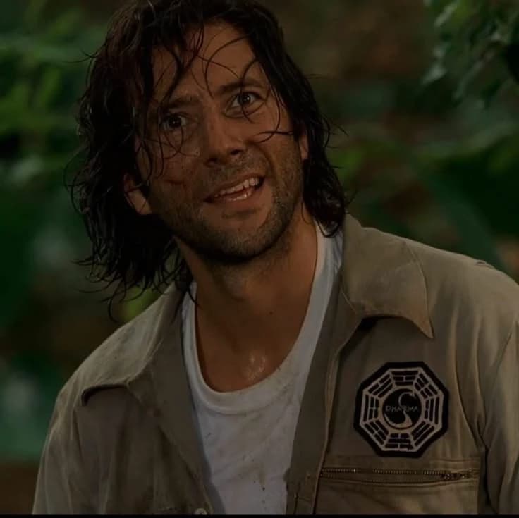 Desmond Hume~☆ thumbnail