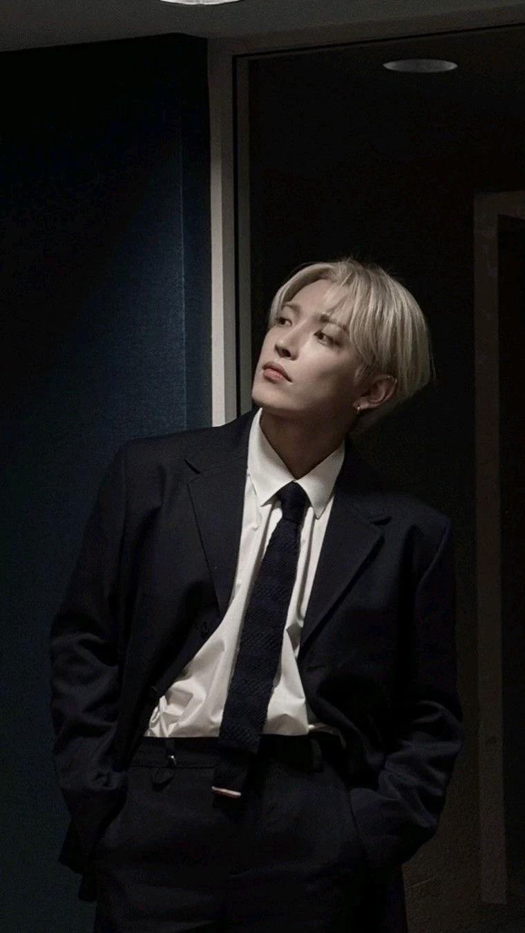 Hongjoong thumbnail