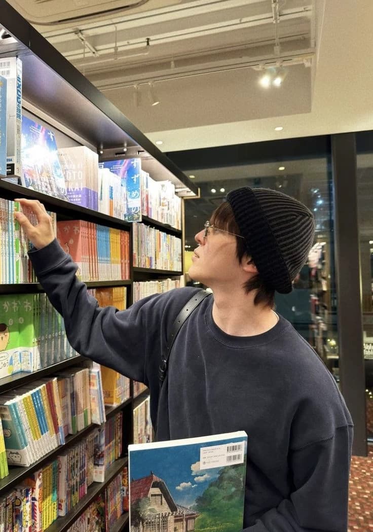 Jeong Yunho thumbnail