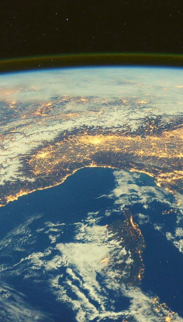 Free use world thumbnail