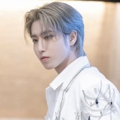 Han Jisung (White Snake Demon) thumbnail