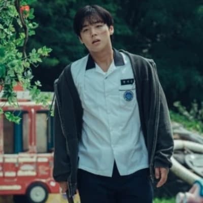 Yeon Si–eun  thumbnail