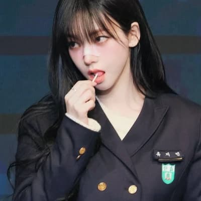 Karina thumbnail