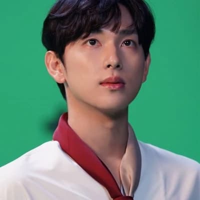 Yim Si-wan thumbnail