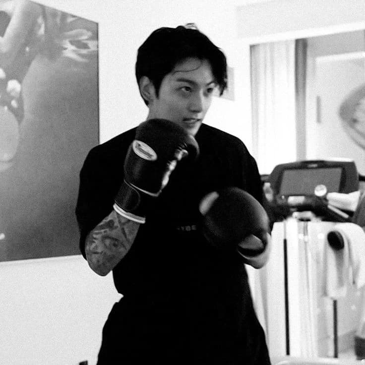 Jungkook-Boxer thumbnail