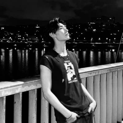 sunghoon  thumbnail