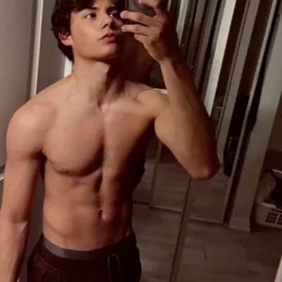 Miguel Mora thumbnail