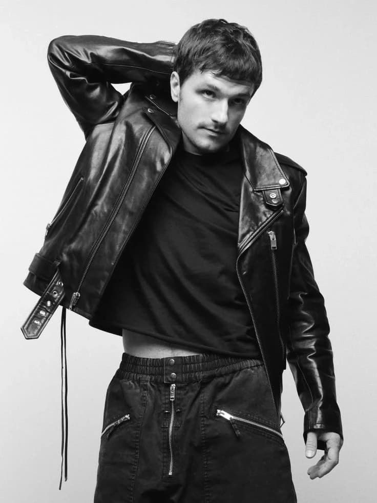 Josh Hutcherson thumbnail