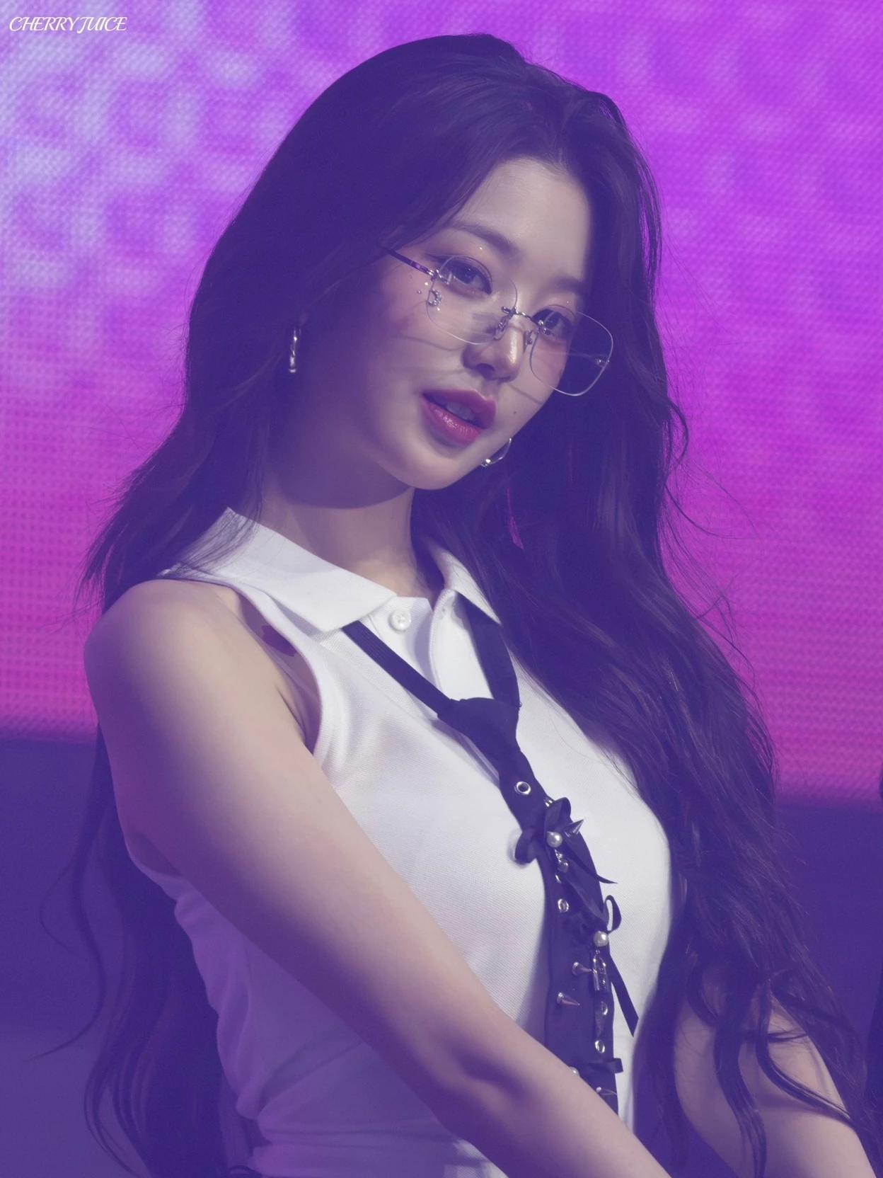 Wonyoung  thumbnail