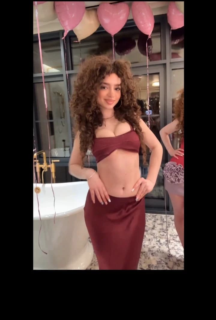Demitra kalogeras thumbnail