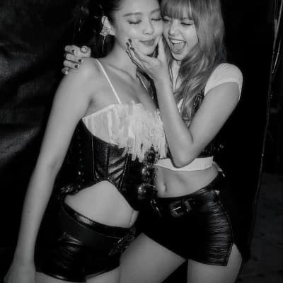 Jennie _ Jenlisa - Lalisa (Tú) Lisa thumbnail