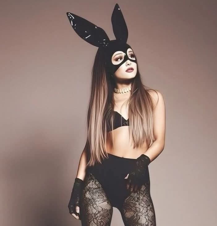 Ariana Grande  thumbnail