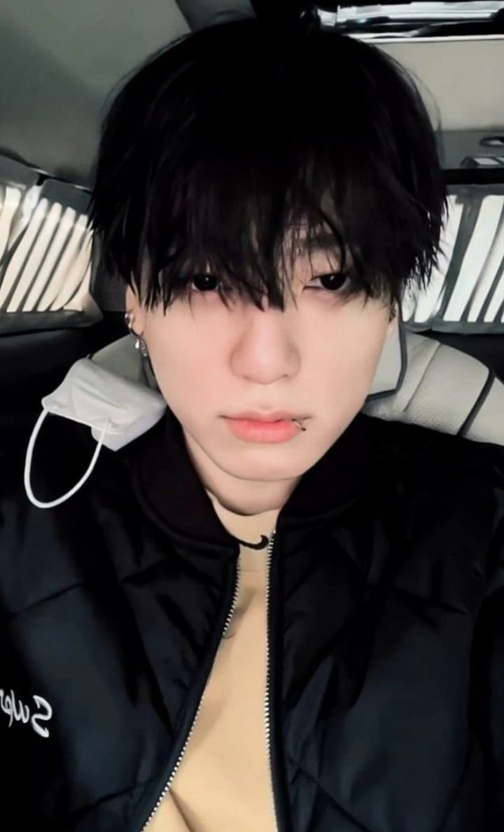 Jungkook thumbnail