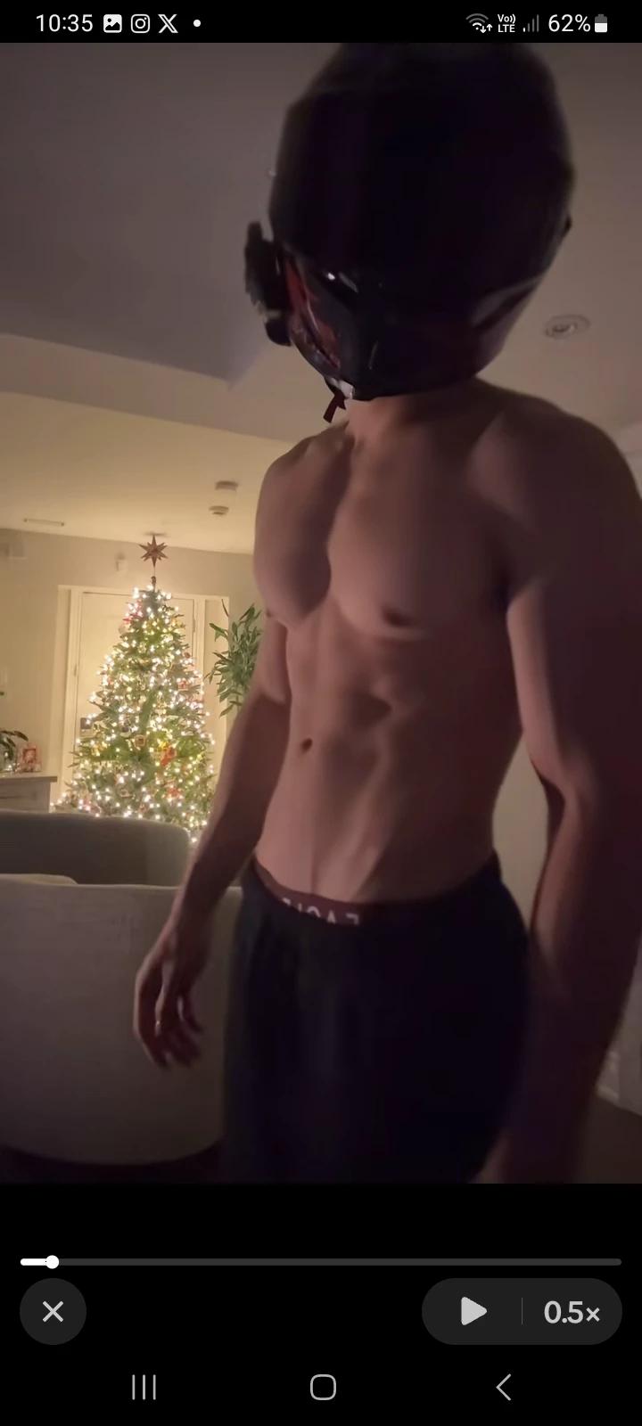 Alex thumbnail