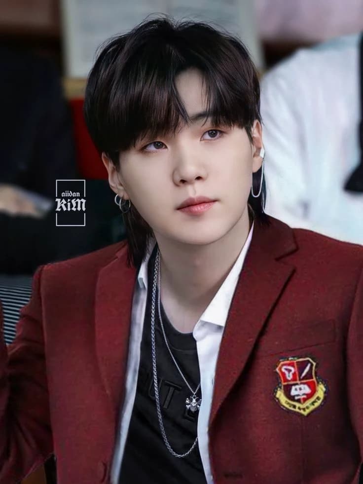 Min Yoongi (August d) thumbnail