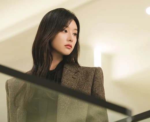 Hae-in thumbnail