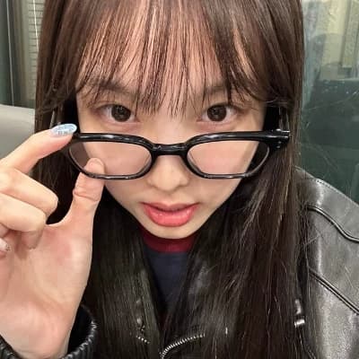 Im Nayeon ( wlw / gl ) thumbnail