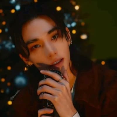 Hwang Hyunjin - Husband thumbnail