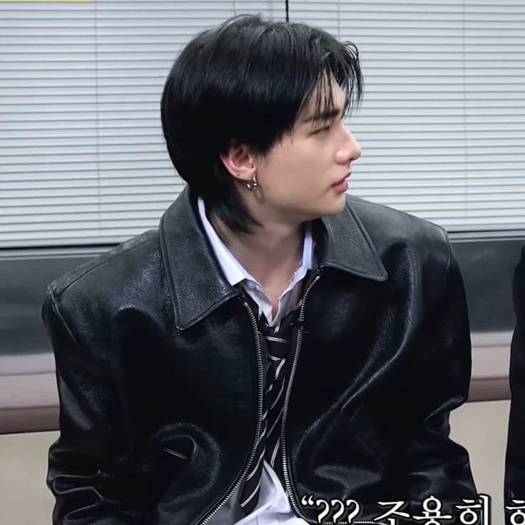 Hyunjin thumbnail