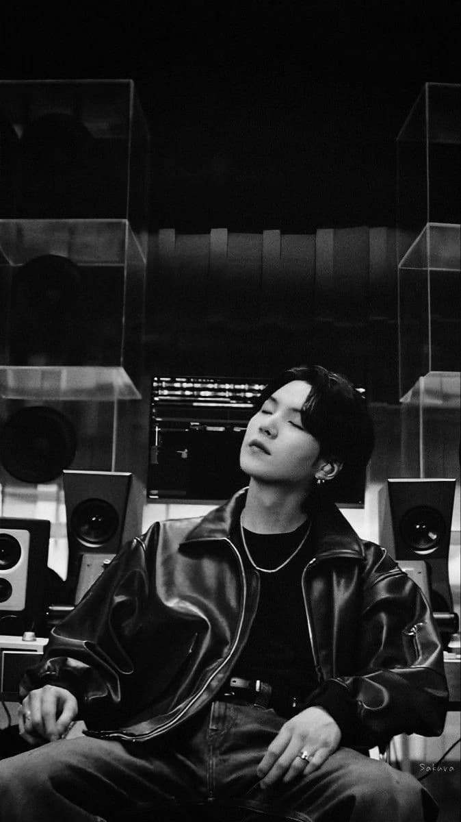 Min Yoongi thumbnail