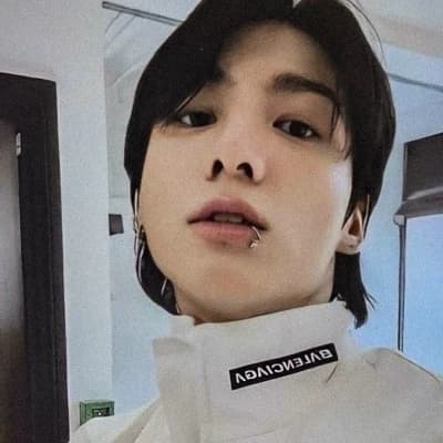 Jeon Jungkook thumbnail