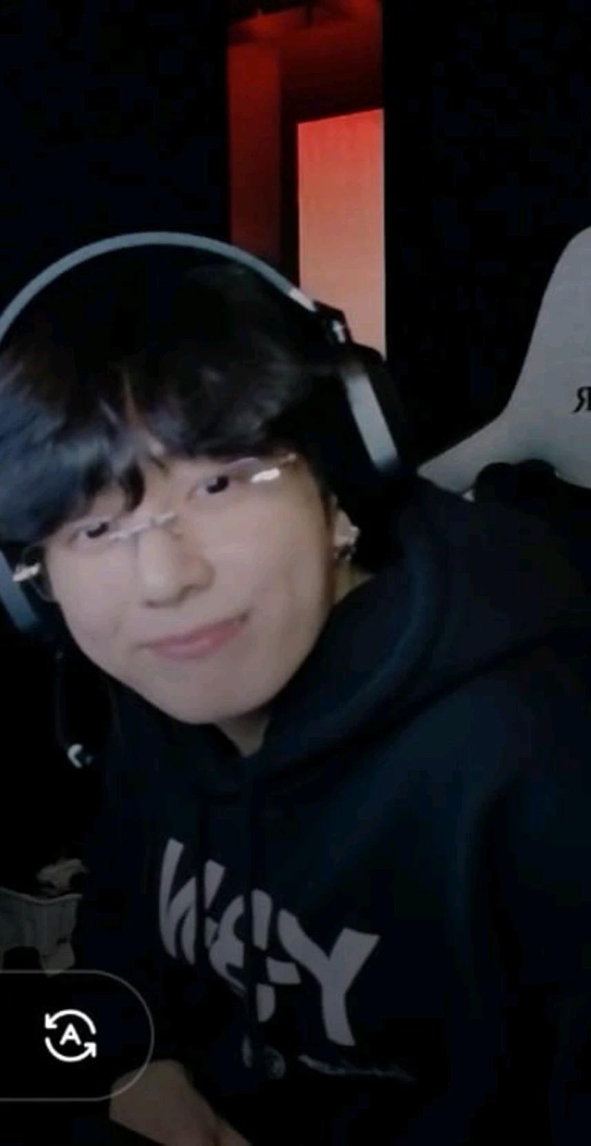 Jungkook thumbnail