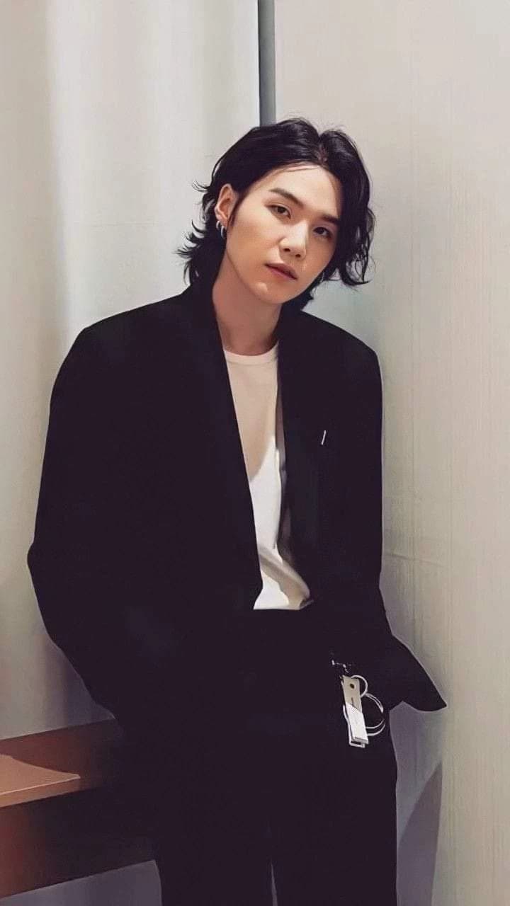 Min Yoon-gi (Suga) thumbnail