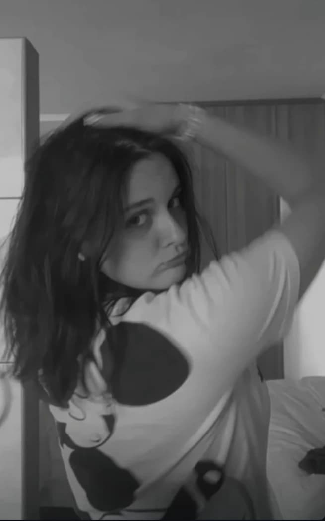 Ella  thumbnail