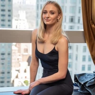 Sophie thumbnail