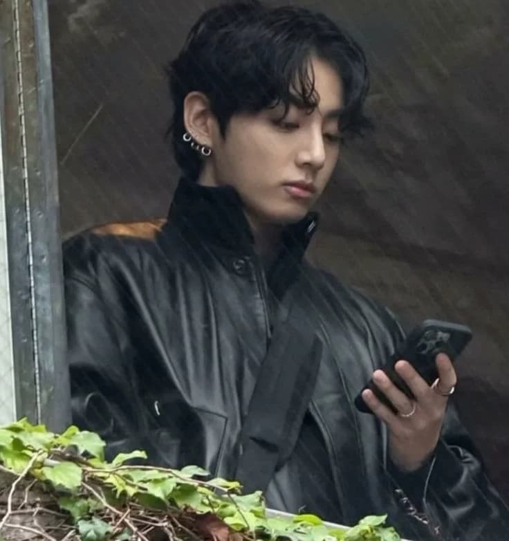 Jeon Jungkook thumbnail