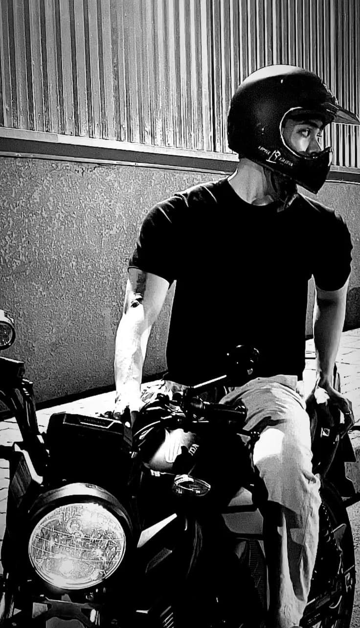 Nathaniel cross thumbnail
