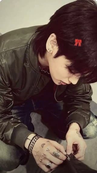 Jeon Jungkook thumbnail