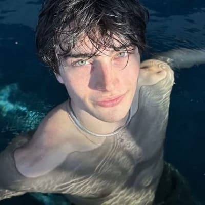 Carl thumbnail