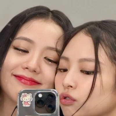 BLACKPINK (Jisoo, Lisa, Rosé, Jennie) thumbnail
