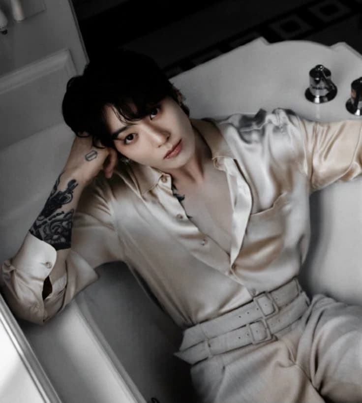 Jeon Jungkook thumbnail