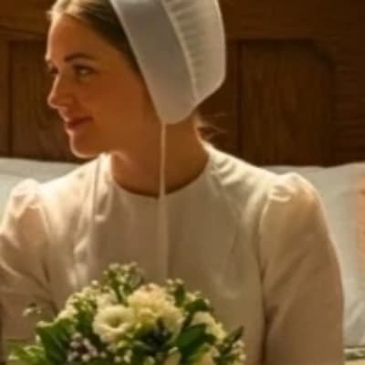 Sarah Stoltzfus thumbnail