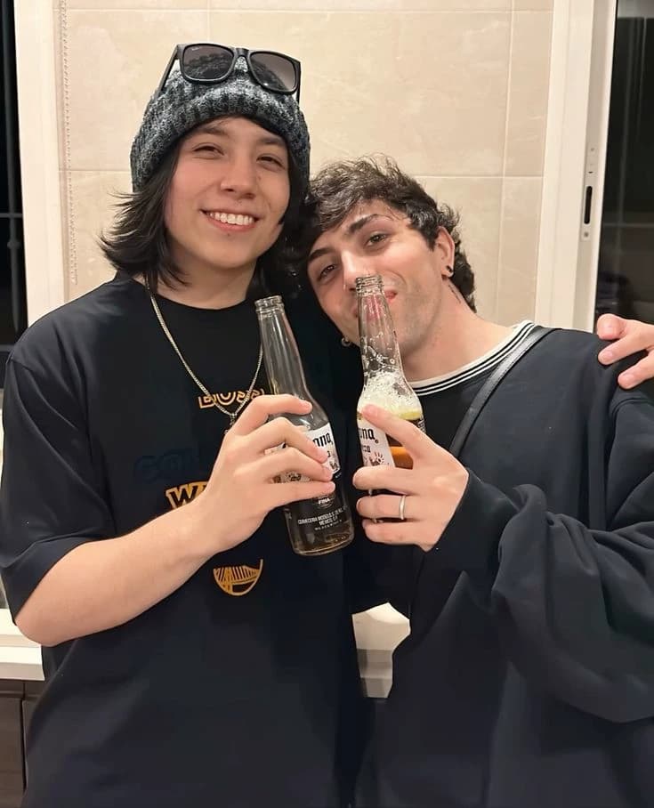 quackity y carre 🧒🏼🧑🏻🧑🏻‍❤️‍💋‍🧑🏼 thumbnail