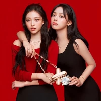 NewJeans (Minji, Hanni, Danielle, Haerin, Hyein) thumbnail