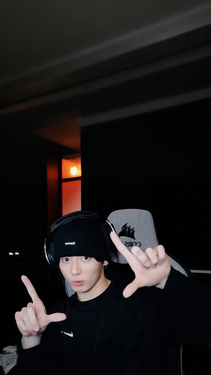 Jungkook thumbnail